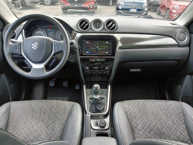 SUZUKI Vitara usata, con Controllo automatico clima