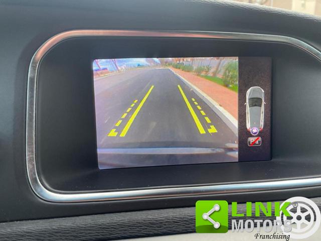 VOLVO V40 usata, con USB