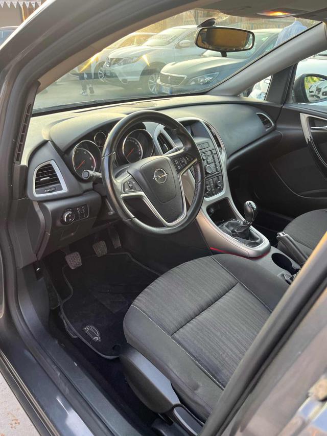 OPEL Astra usata, con Alzacristalli elettrici