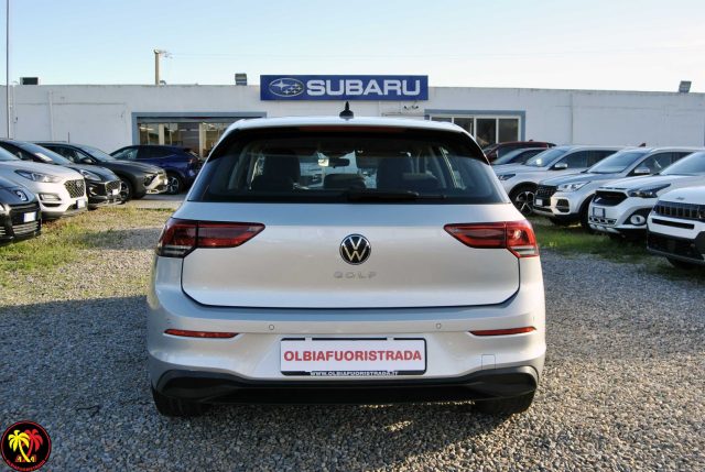 VOLKSWAGEN Golf usata, con USB