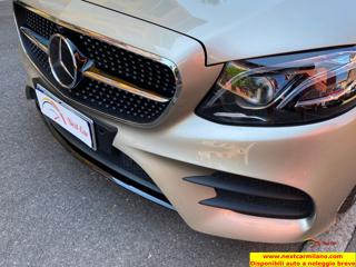 MERCEDES-BENZ E 220 usata, con Specchietti laterali elettrici