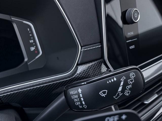 VOLKSWAGEN T-Cross usata, con ESP