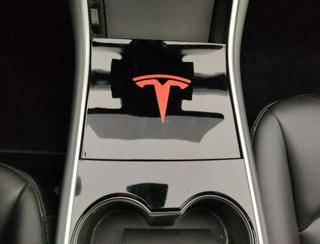 TESLA Model 3 usata, con Touch screen