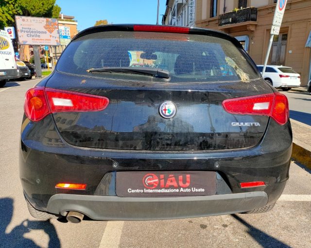 ALFA ROMEO Giulietta usata, con Autoradio