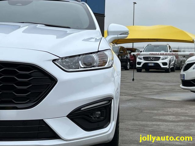 FORD Mondeo usata, con USB