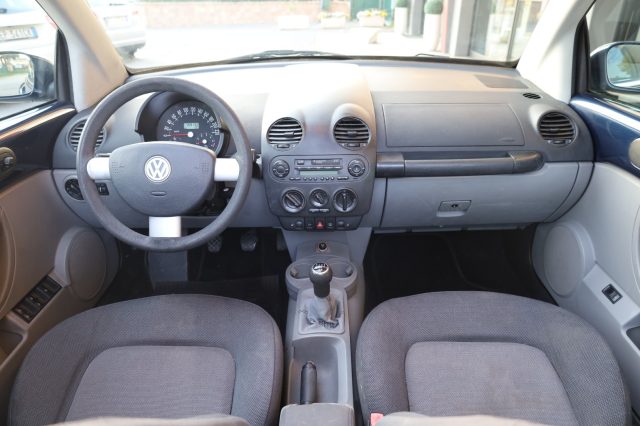 VOLKSWAGEN New Beetle usata 34
