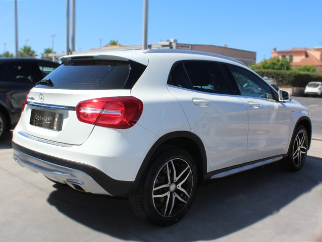 MERCEDES-BENZ GLA 200 usata, con Alzacristalli elettrici
