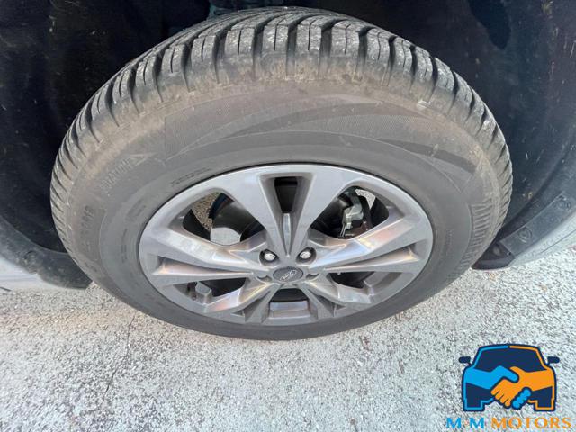 FORD Kuga usata, con Bracciolo