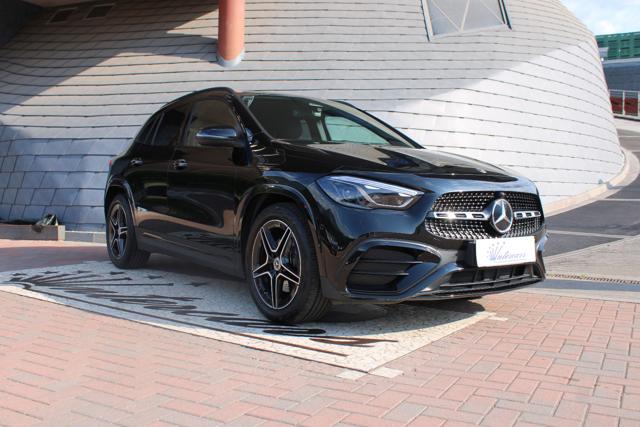 MERCEDES-BENZ GLA 220 usata, con Airbag