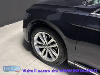 VOLKSWAGEN Passat Variant usata, con Sedile posteriore sdoppiato