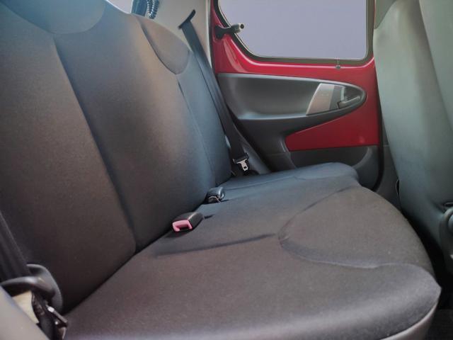 TOYOTA Aygo usata 13