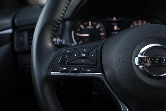 NISSAN X-Trail usata, con USB
