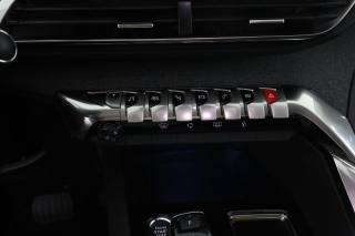 PEUGEOT 3008 usata 12