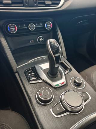 ALFA ROMEO Stelvio usata, con Climatizzatore