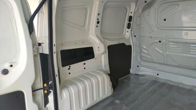 FIAT Fiorino usata, con MP3