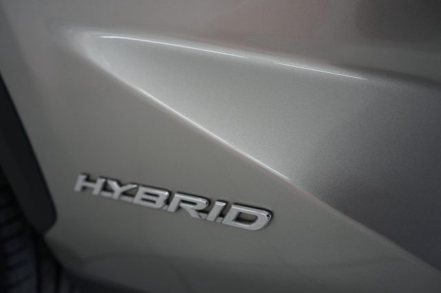 LEXUS NX 300h usata, con Sensori di parcheggio posteriori