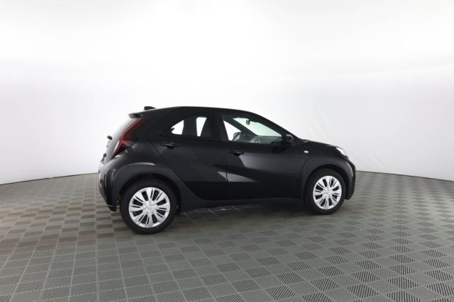 TOYOTA Aygo X usata 5