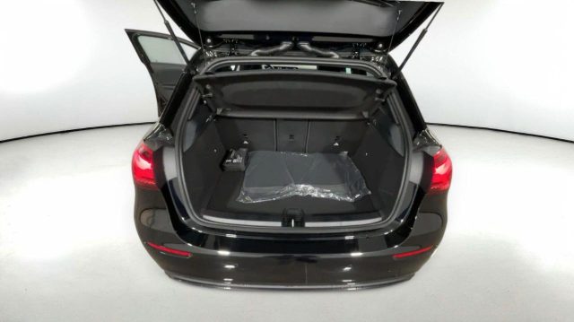 MERCEDES-BENZ A 180 usata, con Controllo trazione