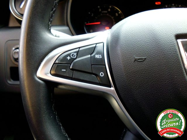 DACIA Duster usata, con USB