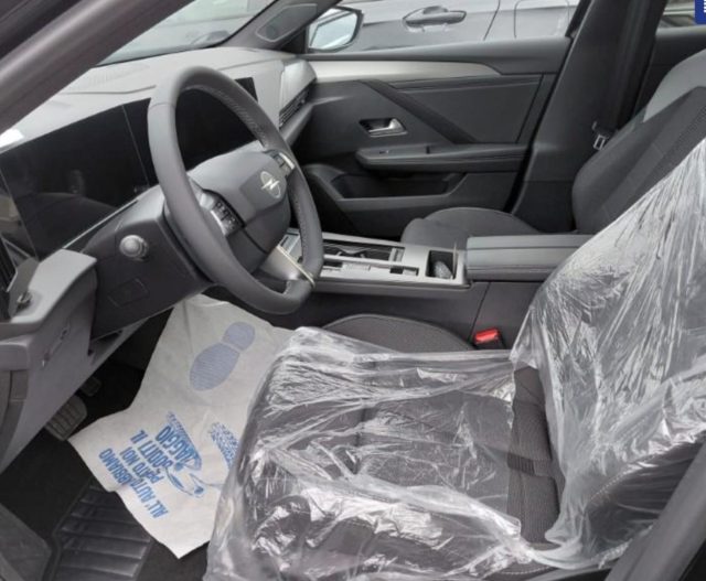 OPEL Astra usata, con Autoradio
