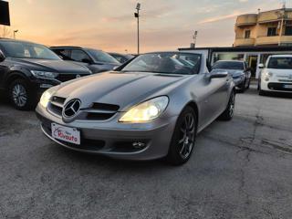 MERCEDES-BENZ SLK 200 usata, con Airbag
