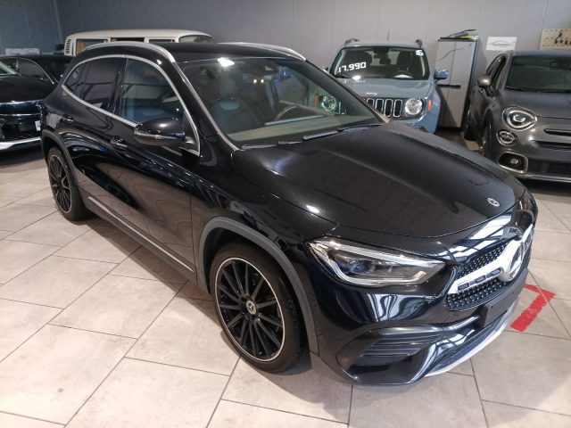 MERCEDES-BENZ GLA 200 usata, con Airbag laterali