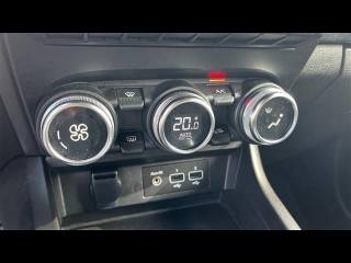 RENAULT Arkana usata, con USB