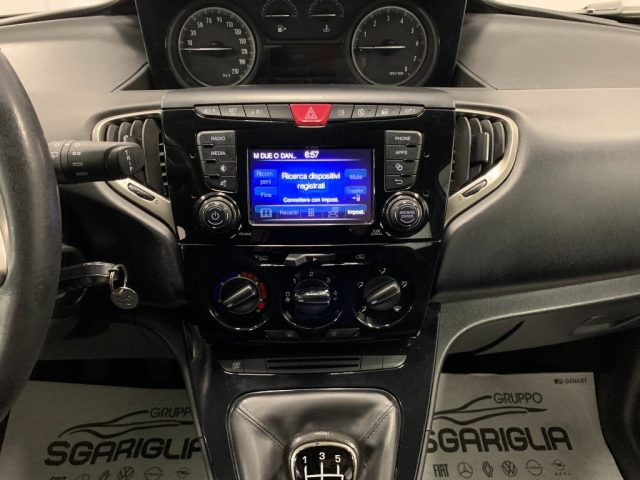 LANCIA Ypsilon usata, con Controllo trazione