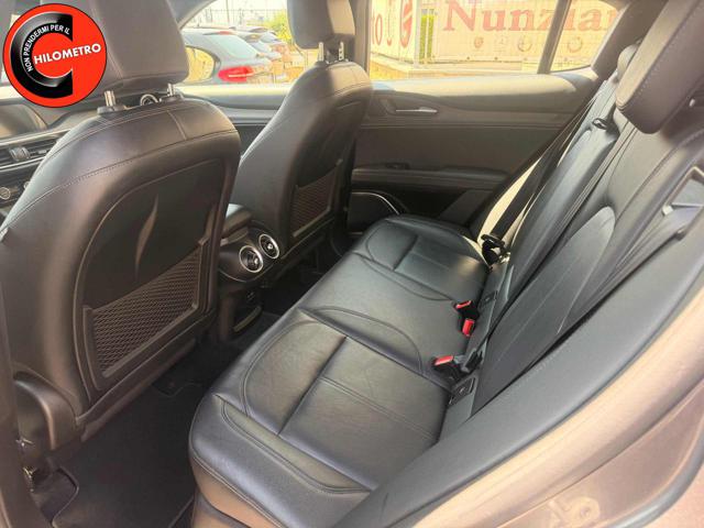 ALFA ROMEO Stelvio usata, con Autoradio
