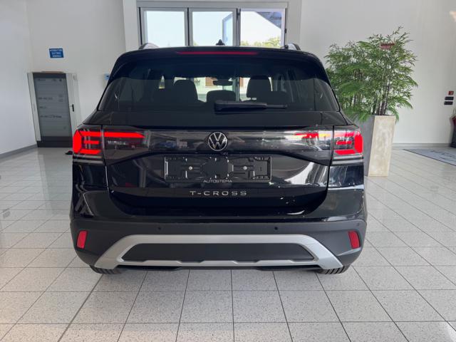 VOLKSWAGEN T-Cross usata, con Autoradio