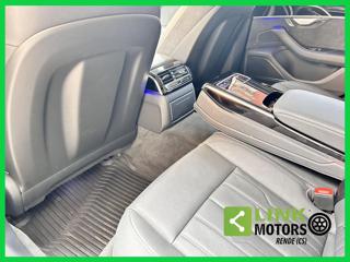 AUDI A8 usata, con Sensori di parcheggio posteriori