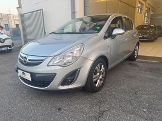 OPEL Corsa usata, con Airbag laterali