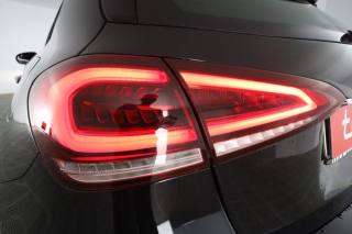 MERCEDES-BENZ A 180 usata 6
