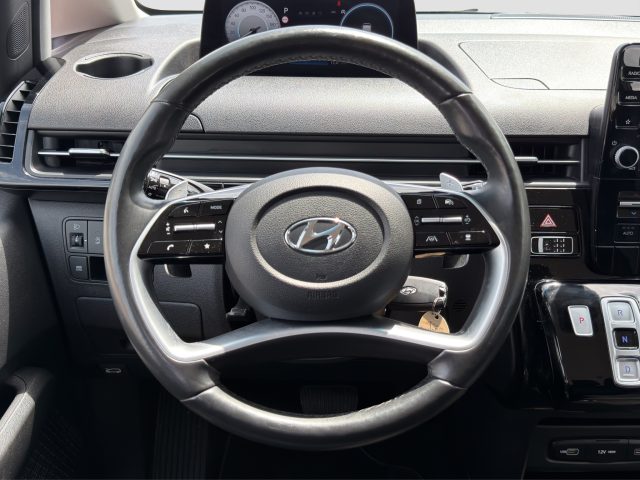 HYUNDAI Staria usata 13