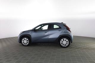 TOYOTA Aygo X usata 5