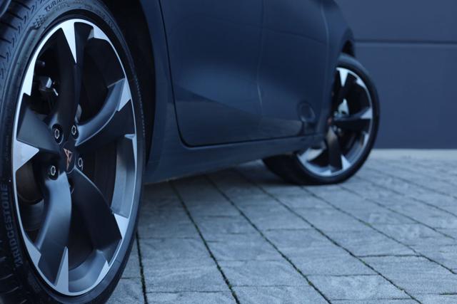 CUPRA Leon usata, con Sensore di luce