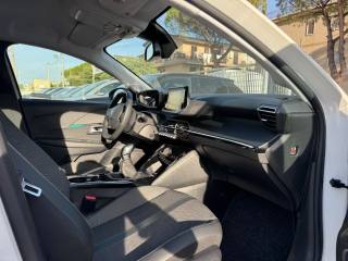 PEUGEOT 208 usata, con Sistema di navigazione