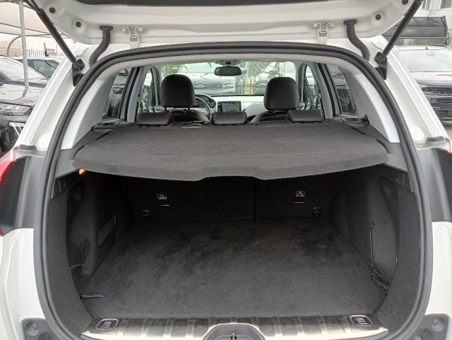 PEUGEOT 2008 usata, con USB
