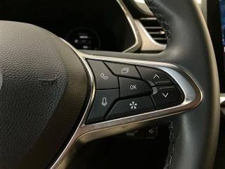 RENAULT Captur usata, con Sensori di parcheggio anteriori