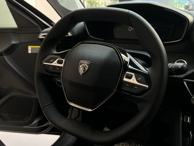 PEUGEOT 208 usata, con Chiamata automatica per emergenze