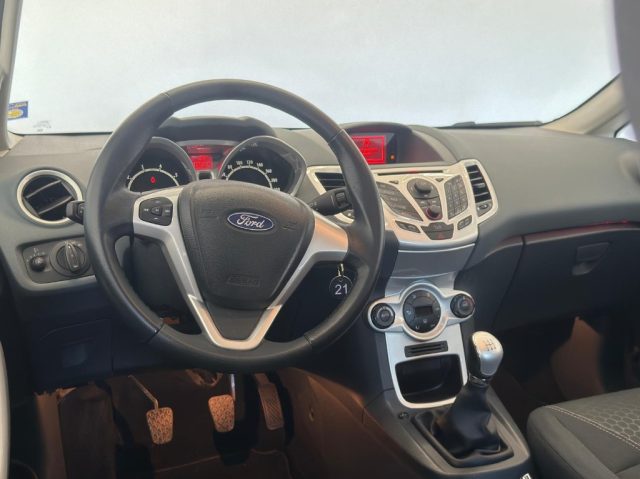 FORD Fiesta usata, con Fendinebbia