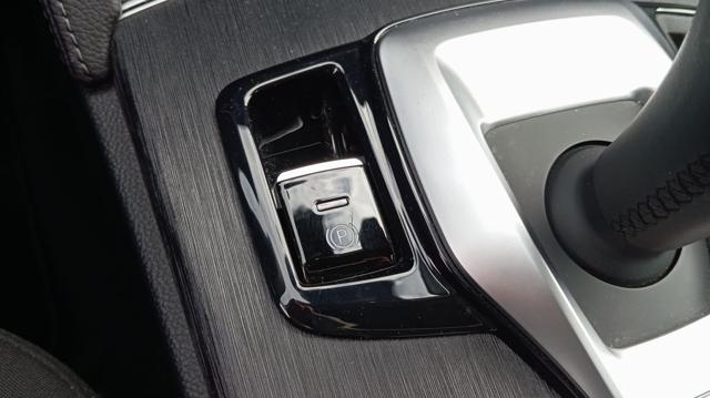 ALFA ROMEO Stelvio usata, con Sensori di parcheggio posteriori