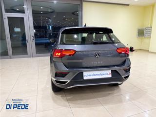 VOLKSWAGEN T-Roc usata, con Autoradio