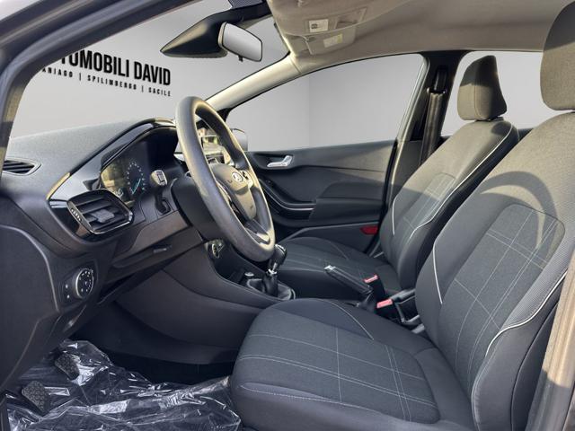 FORD Fiesta usata, con Autoradio