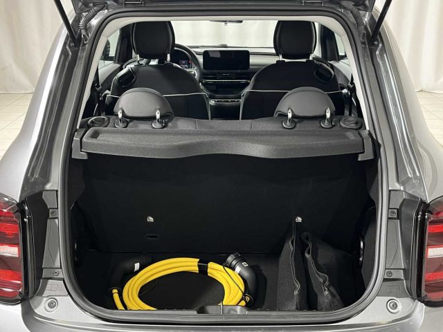 FIAT 500e usata, con Autoradio digitale