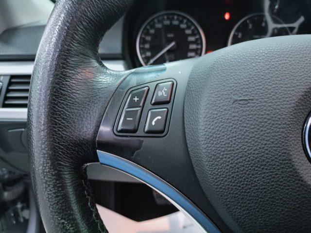 BMW 320 usata, con Tettuccio apribile