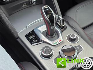 ALFA ROMEO Stelvio usata, con Sedile posteriore sdoppiato