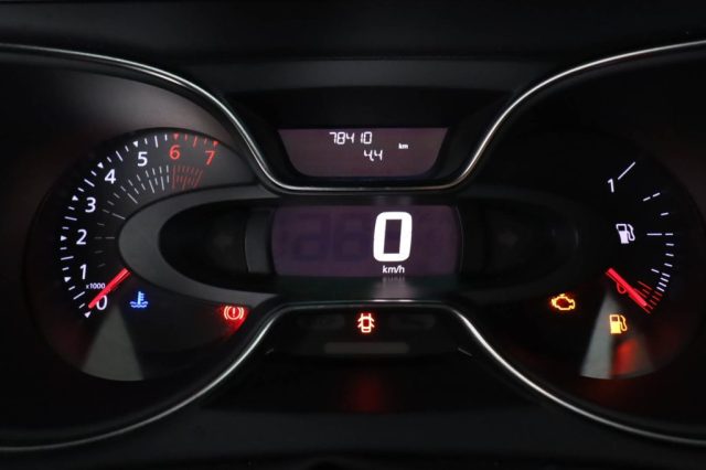RENAULT Captur usata 6