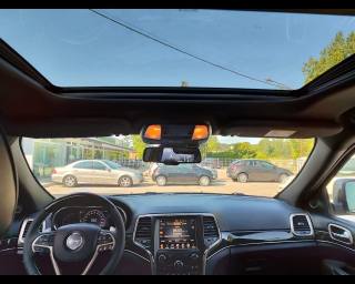 JEEP Grand Cherokee usata, con Autoradio digitale