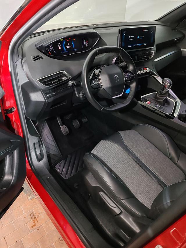 PEUGEOT 3008 usata, con Chiusura centralizzata